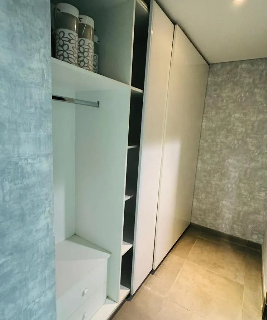 Classic Homestay In Business Bay Dubai